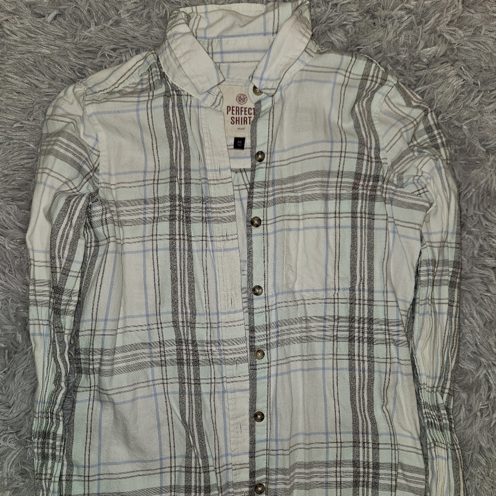 Woman's xs flannel